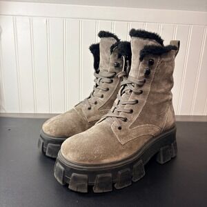 Marc Fisher LTD Women Taupe Suede Faux Fur Trim Lug Sole Combat Boots Size 7.5M